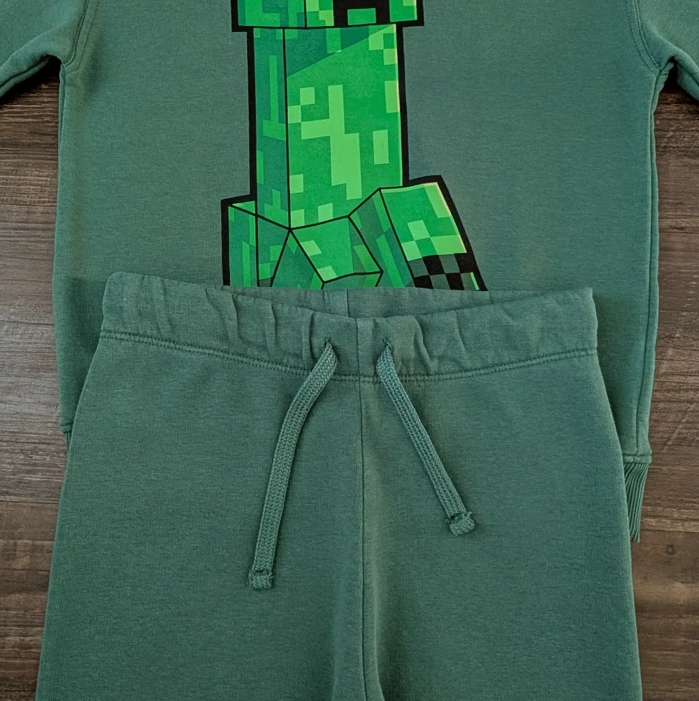 H&M Minecraft 2-Piece Set